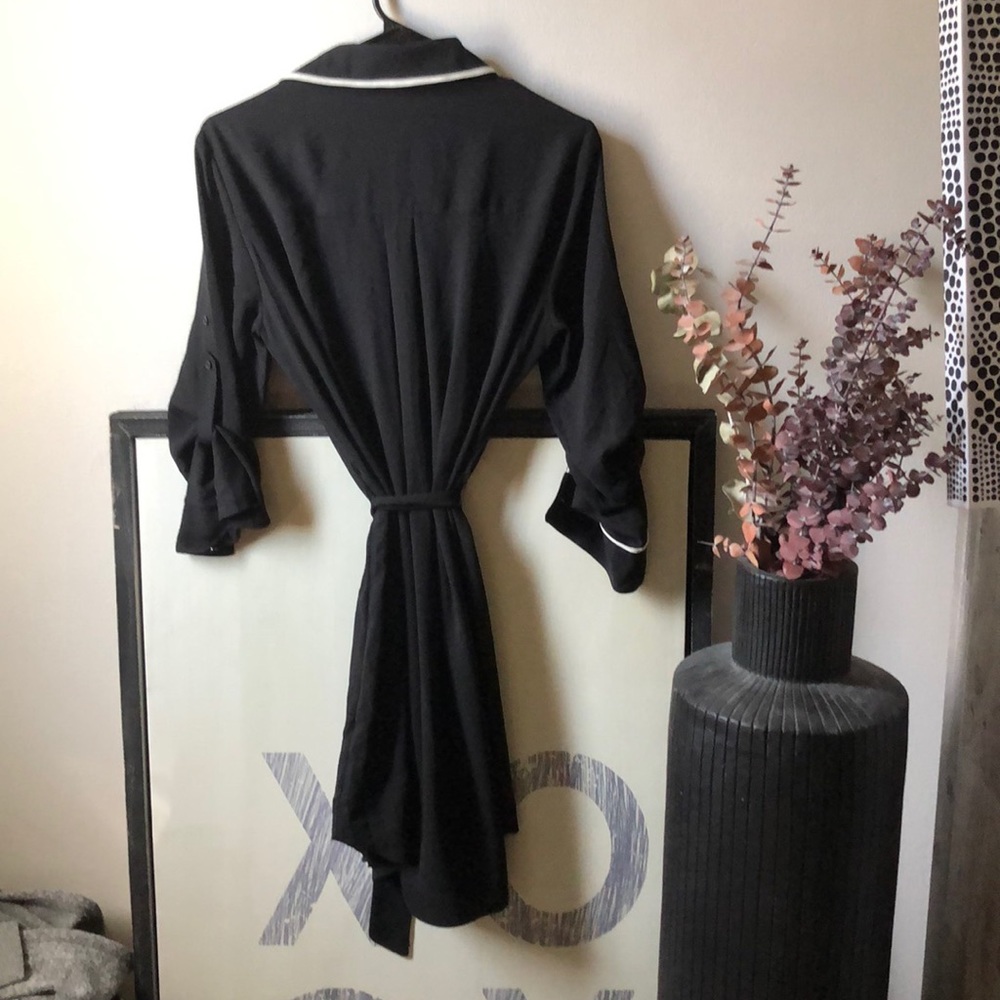 EXPRESS DRESS - Picture 2 of 2
